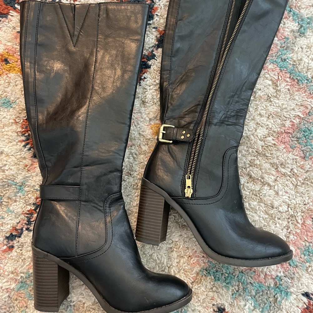 Lauren Conrad crook Faux Leather Knee-high riding boots Size 7